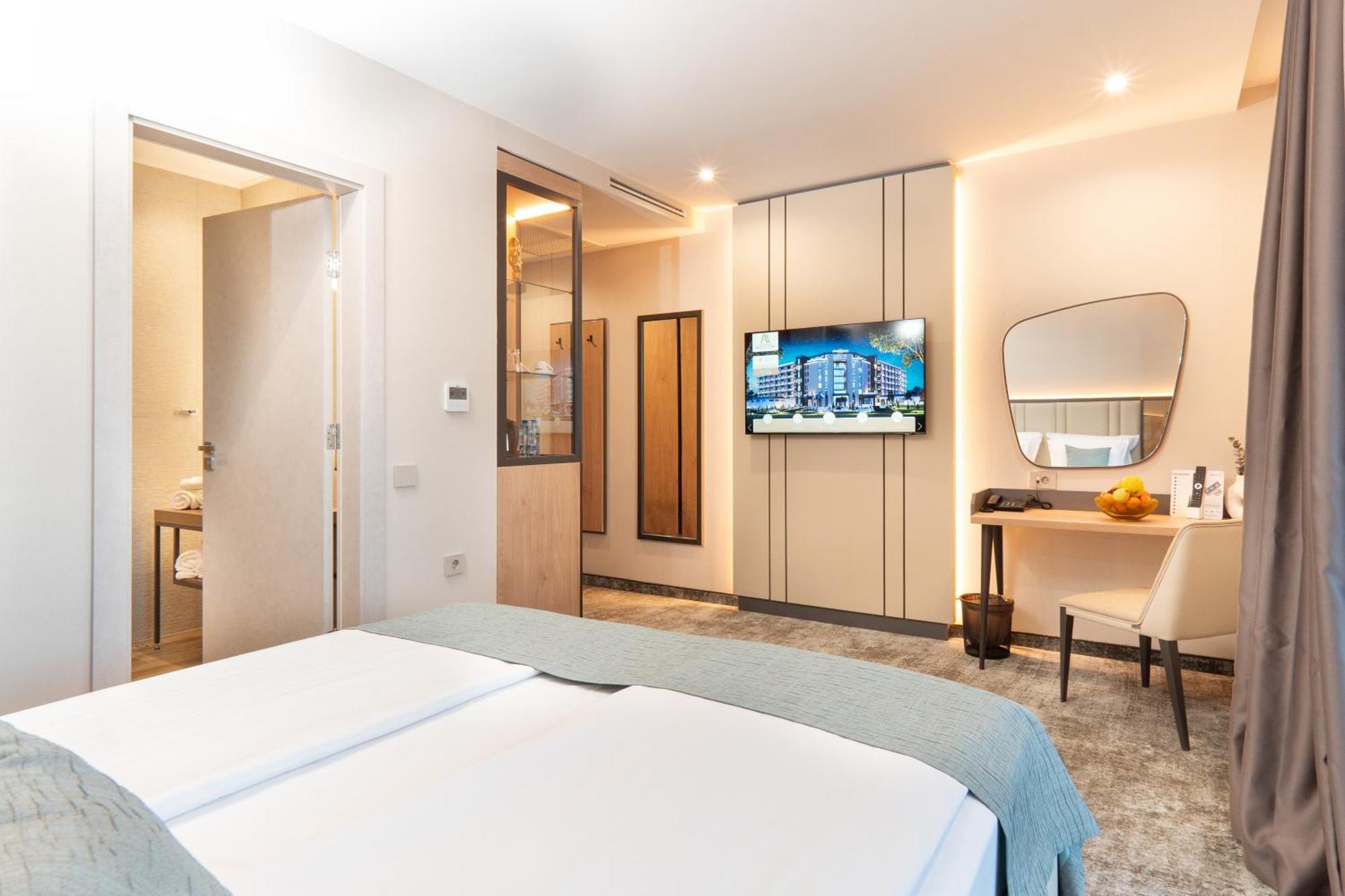 Atmosphere Balneo Hotel & Spa パヴェル・バニャ エクステリア 写真