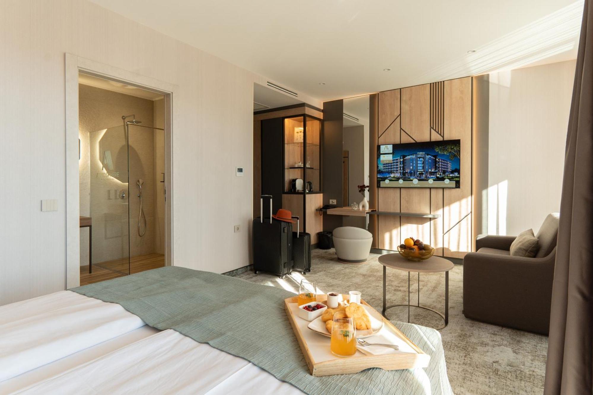 Atmosphere Balneo Hotel & Spa パヴェル・バニャ エクステリア 写真